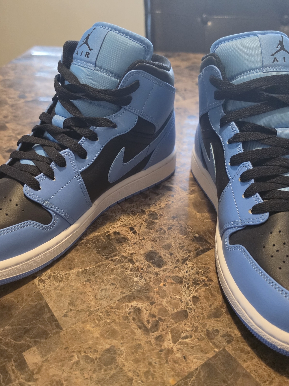Men's Jordan 1 mid University blue black